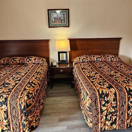 Mount Laurel Motel Hazleton Eksteriør bilde